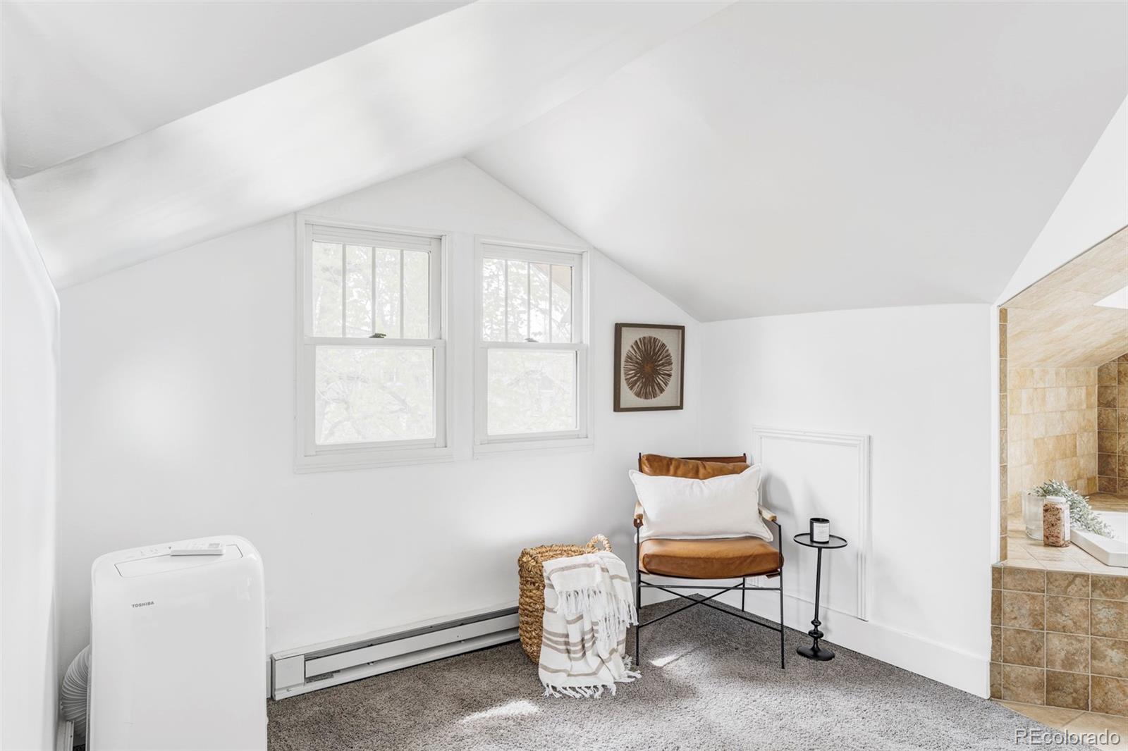 MLS Image #19 for 3311 w clyde place,denver, Colorado