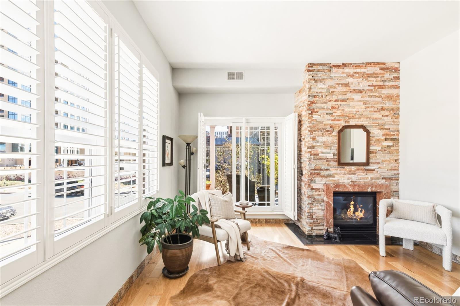 MLS Image #14 for 1200  cherokee street 107,denver, Colorado