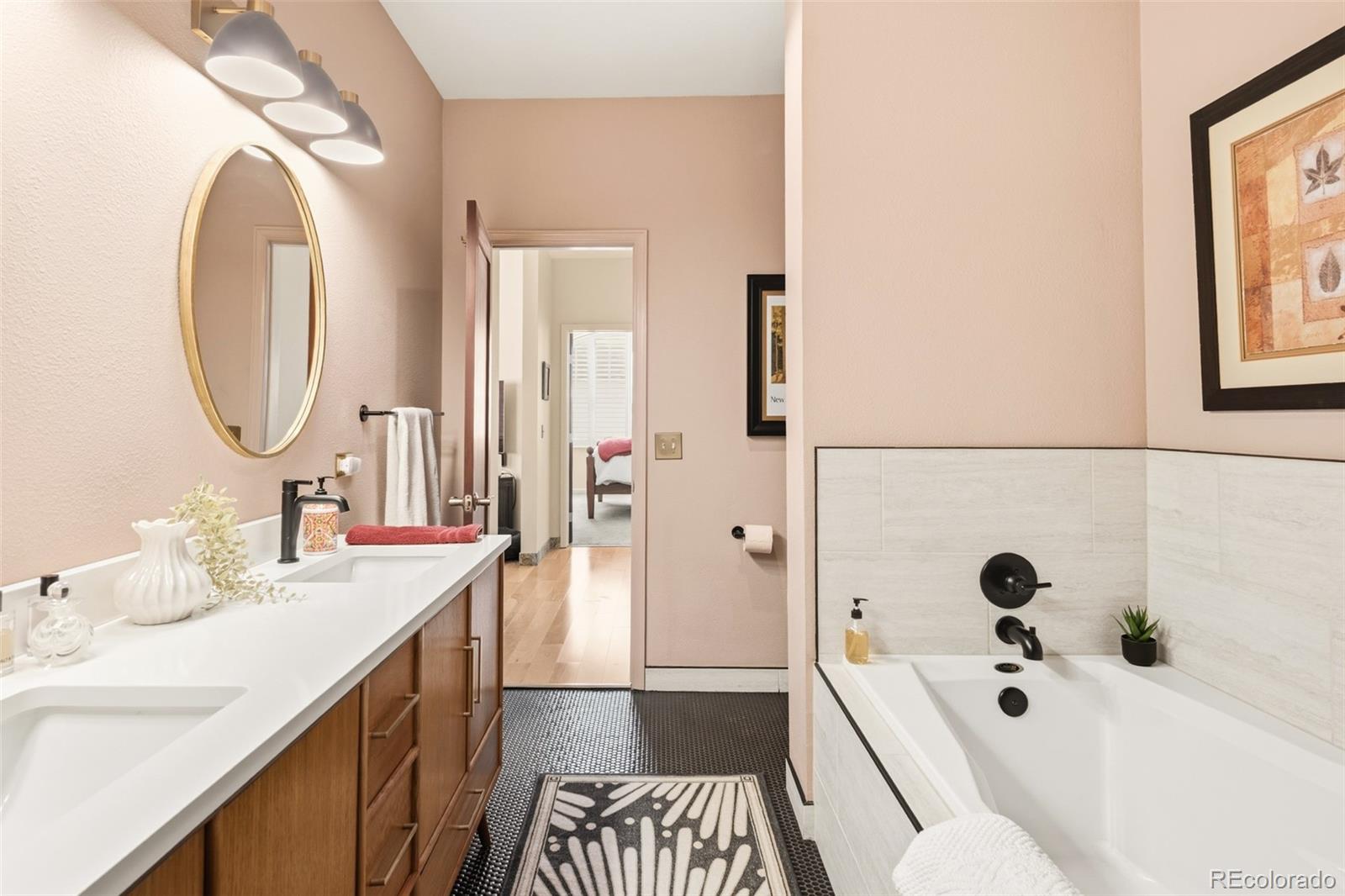 MLS Image #23 for 1200  cherokee street 107,denver, Colorado