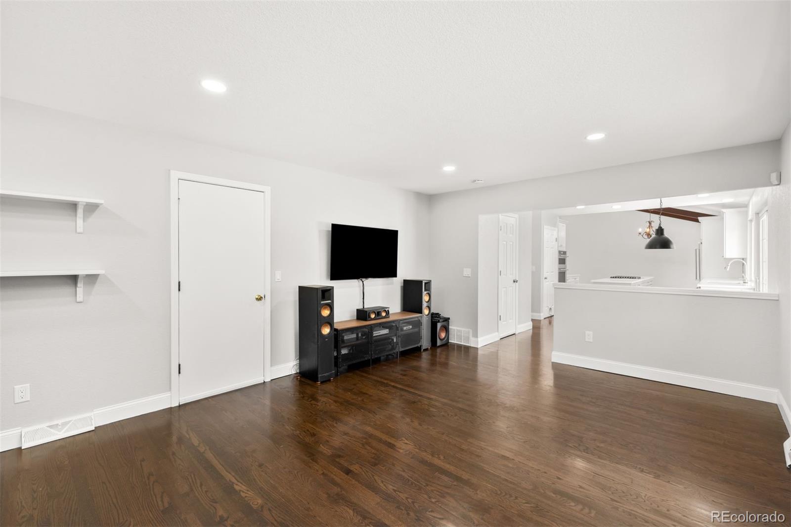 MLS Image #14 for 1966 s macon way,aurora, Colorado
