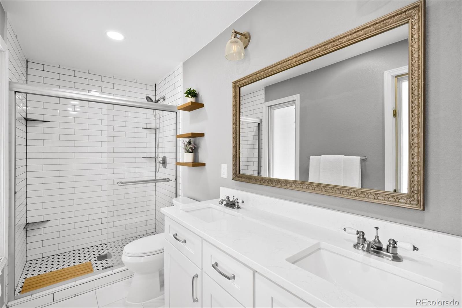 MLS Image #21 for 1966 s macon way,aurora, Colorado