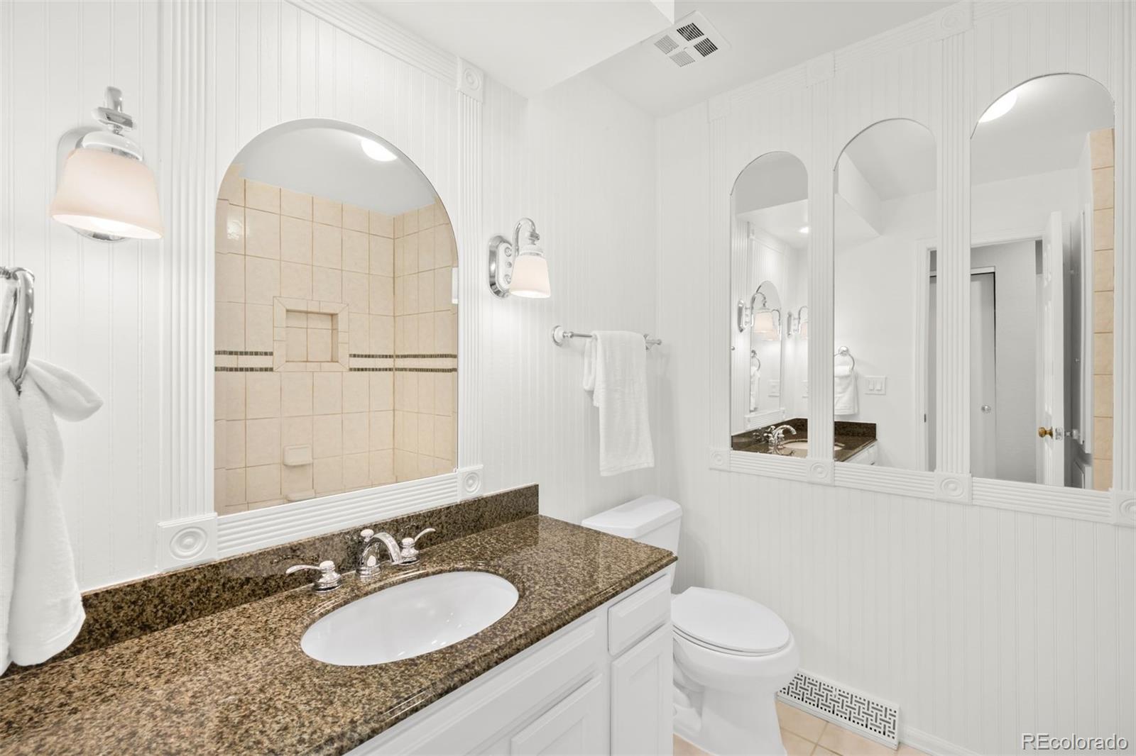 MLS Image #26 for 1966 s macon way,aurora, Colorado