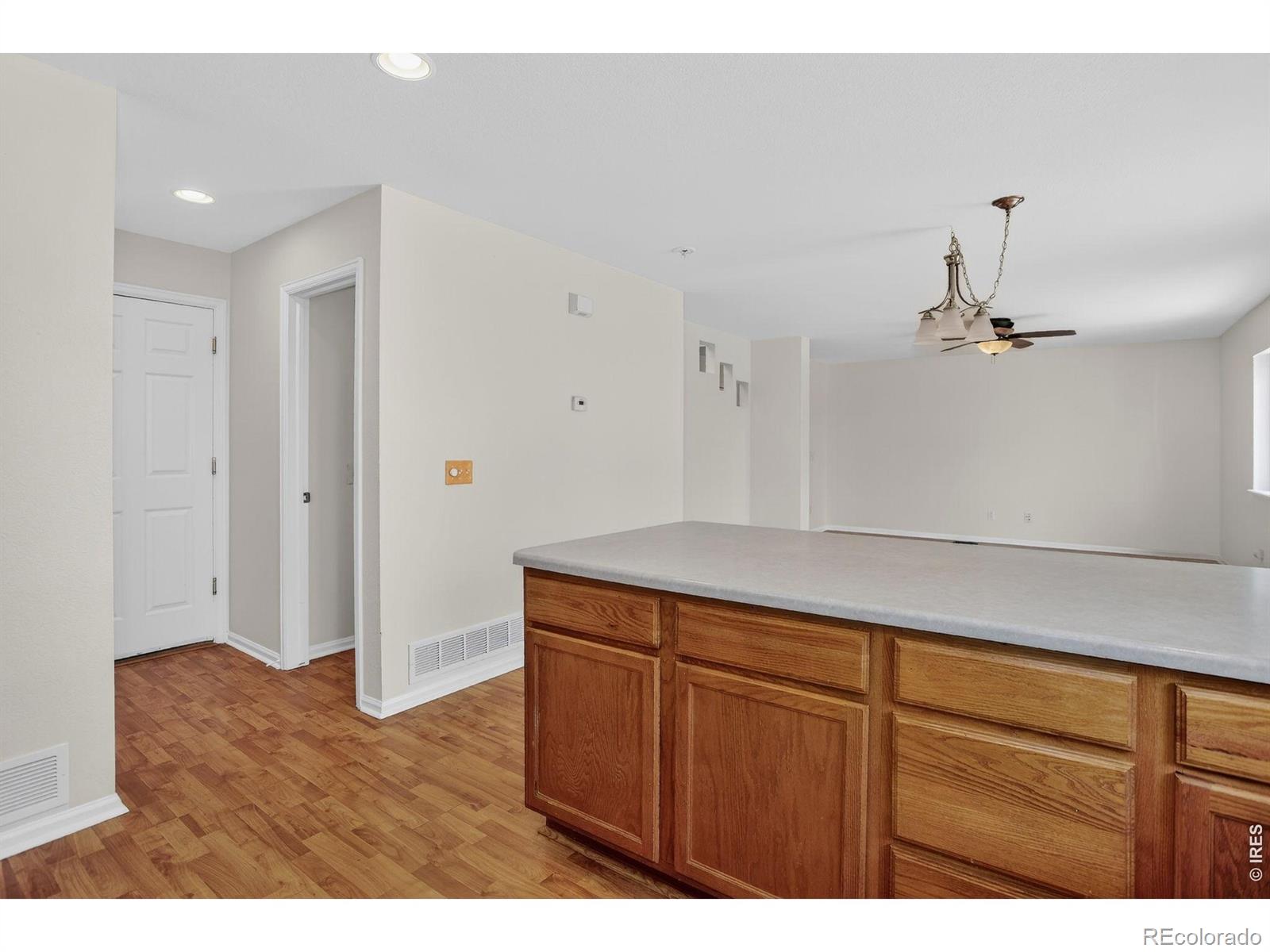 MLS Image #9 for 1634  woodpark drive,colorado springs, Colorado