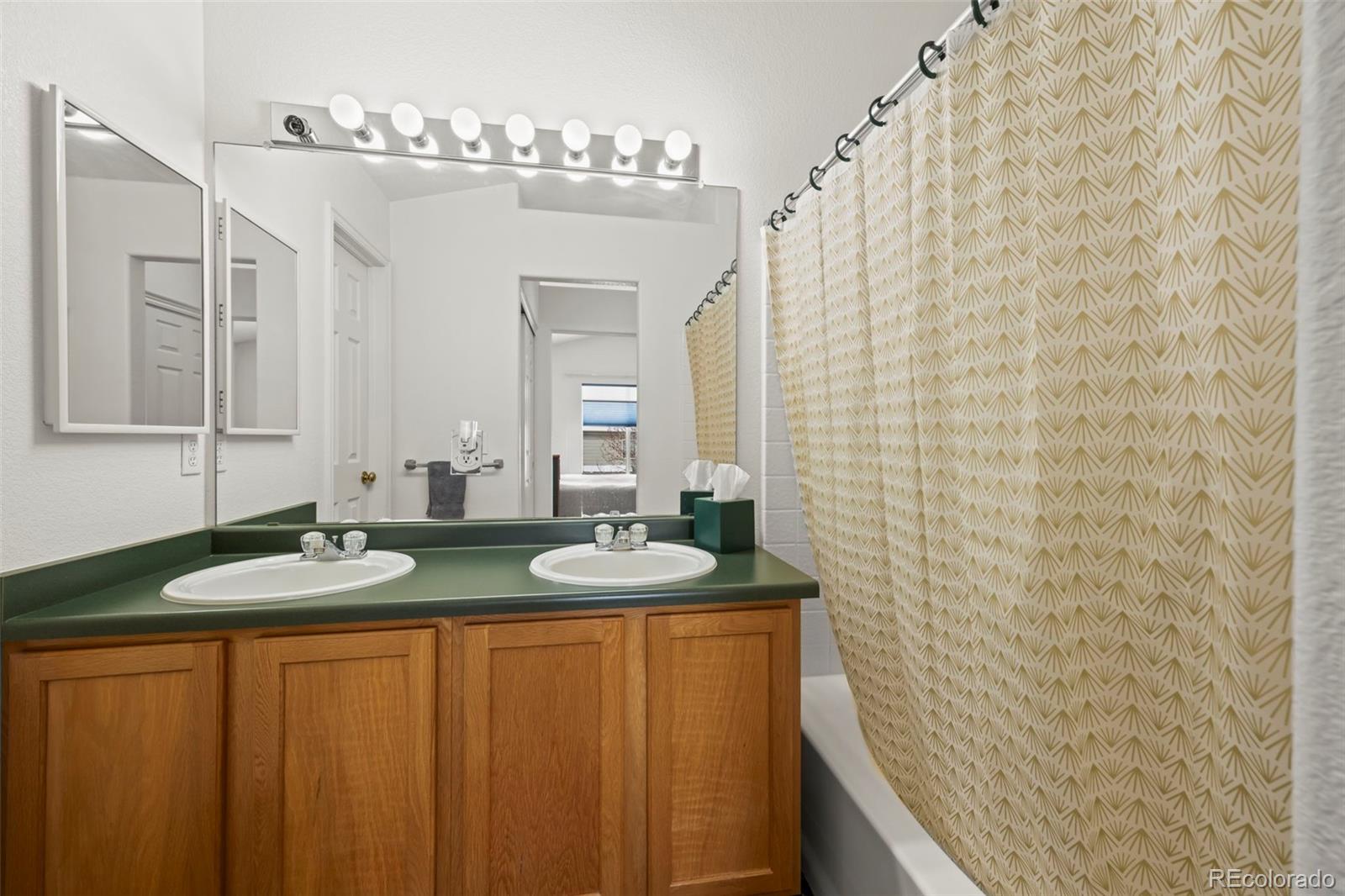 MLS Image #11 for 21141 e belleview place,centennial, Colorado