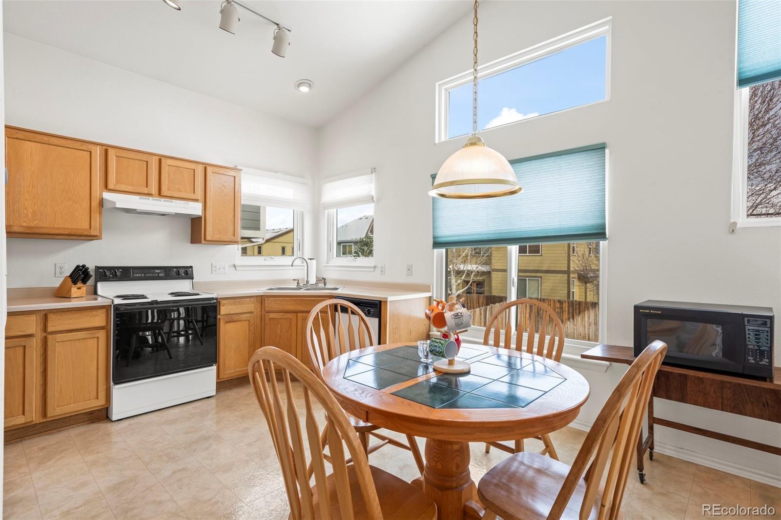 MLS Image #3 for 21141 e belleview place,centennial, Colorado