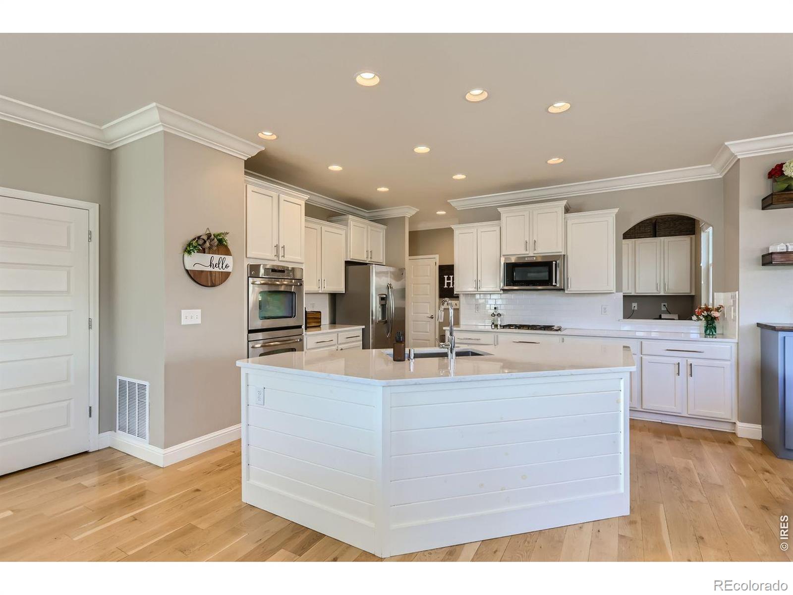 MLS Image #10 for 6318  maverick avenue,timnath, Colorado