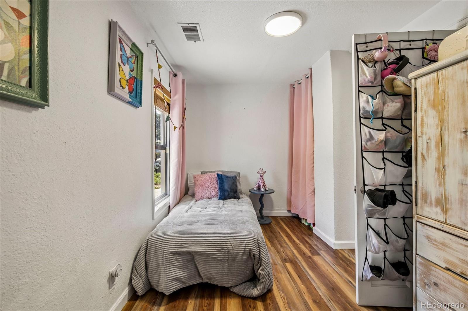 MLS Image #14 for 572 s newton street,denver, Colorado