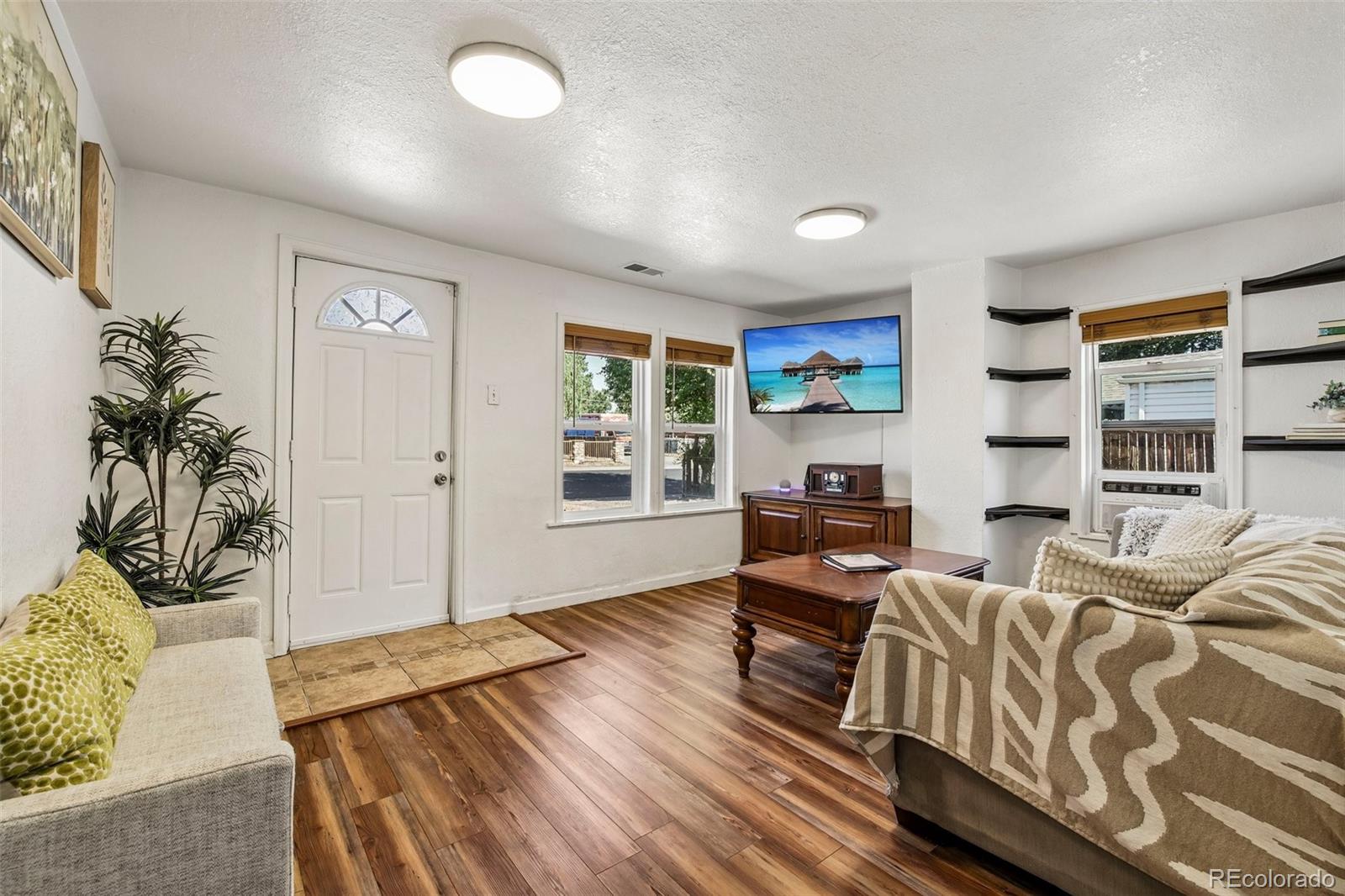 MLS Image #2 for 572 s newton street,denver, Colorado
