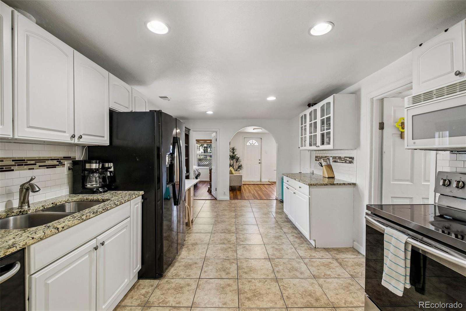 MLS Image #5 for 572 s newton street,denver, Colorado