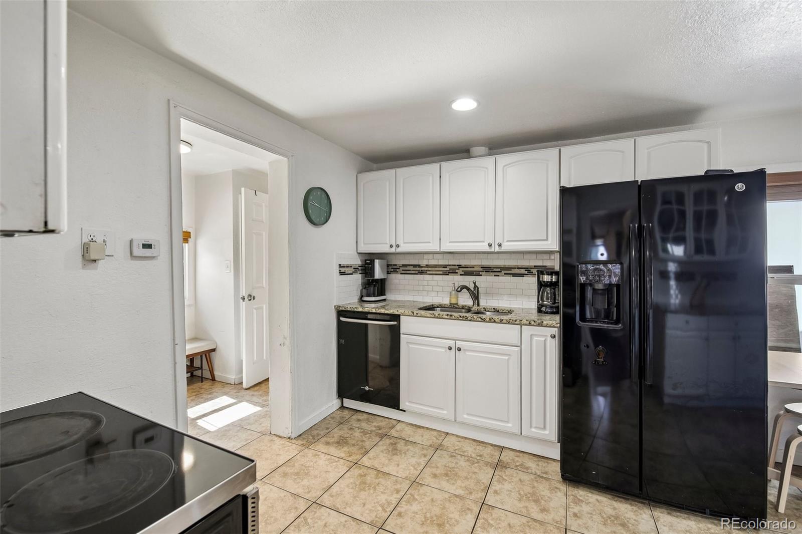 MLS Image #8 for 572 s newton street,denver, Colorado