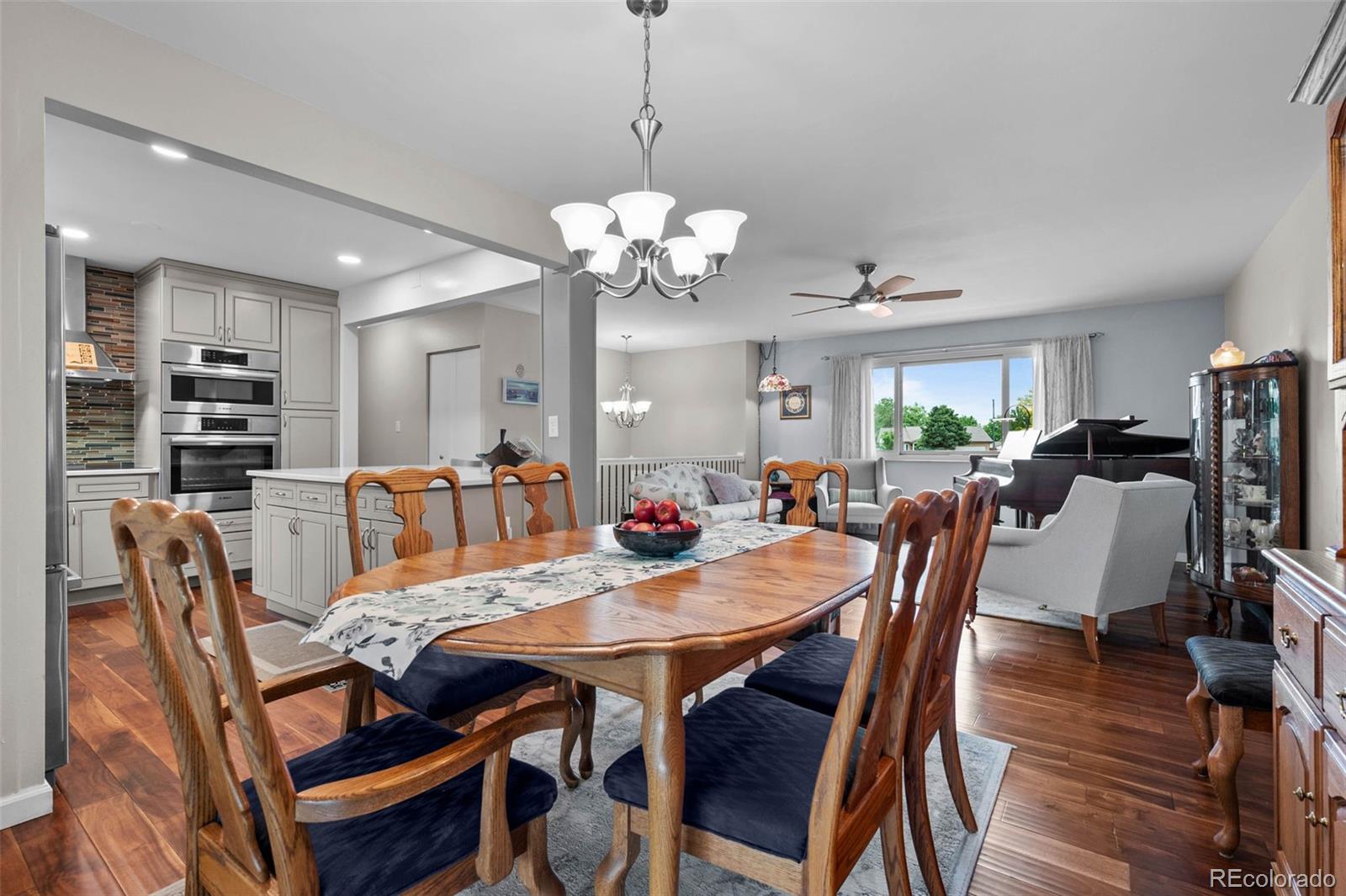 MLS Image #10 for 5049  uvalda street,denver, Colorado