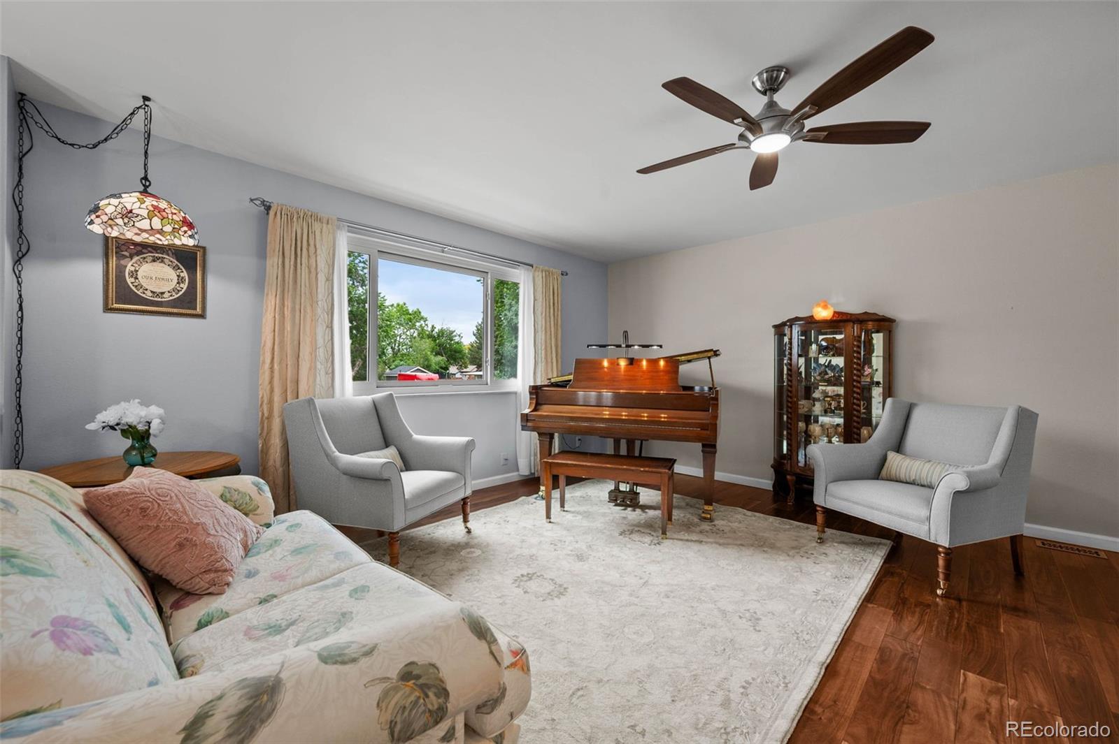 MLS Image #12 for 5049  uvalda street,denver, Colorado