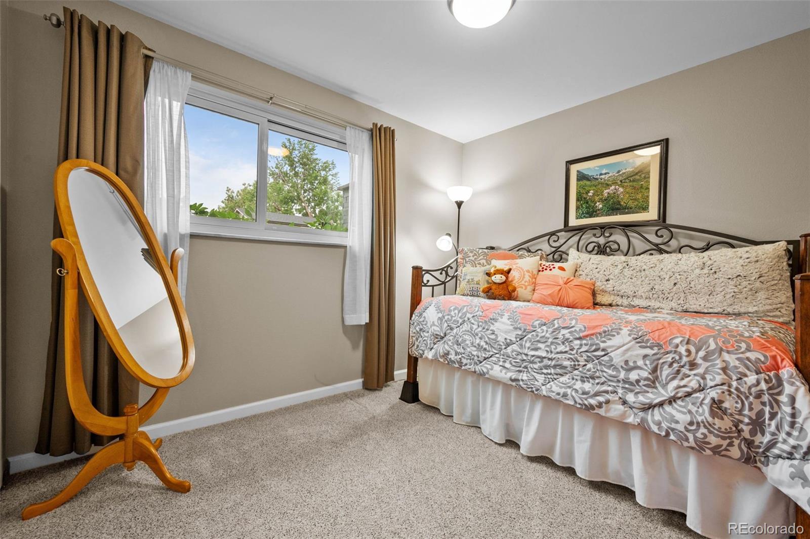 MLS Image #19 for 5049  uvalda street,denver, Colorado