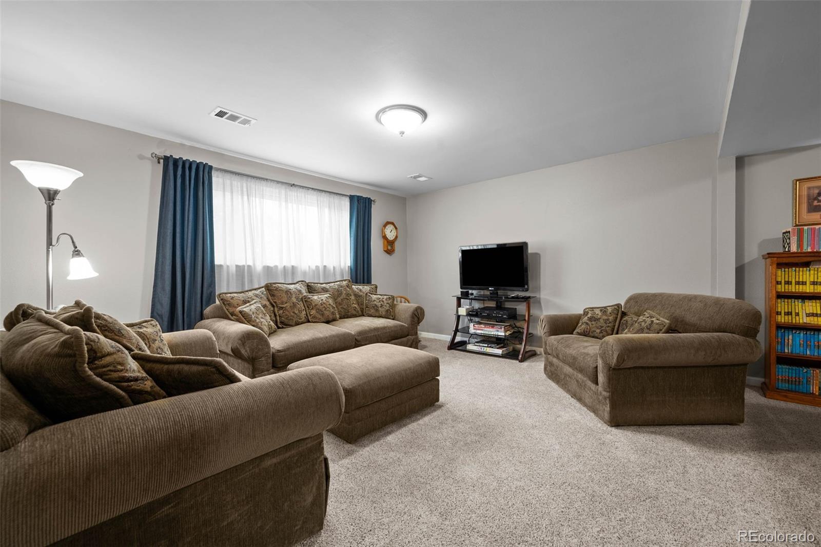 MLS Image #24 for 5049  uvalda street,denver, Colorado