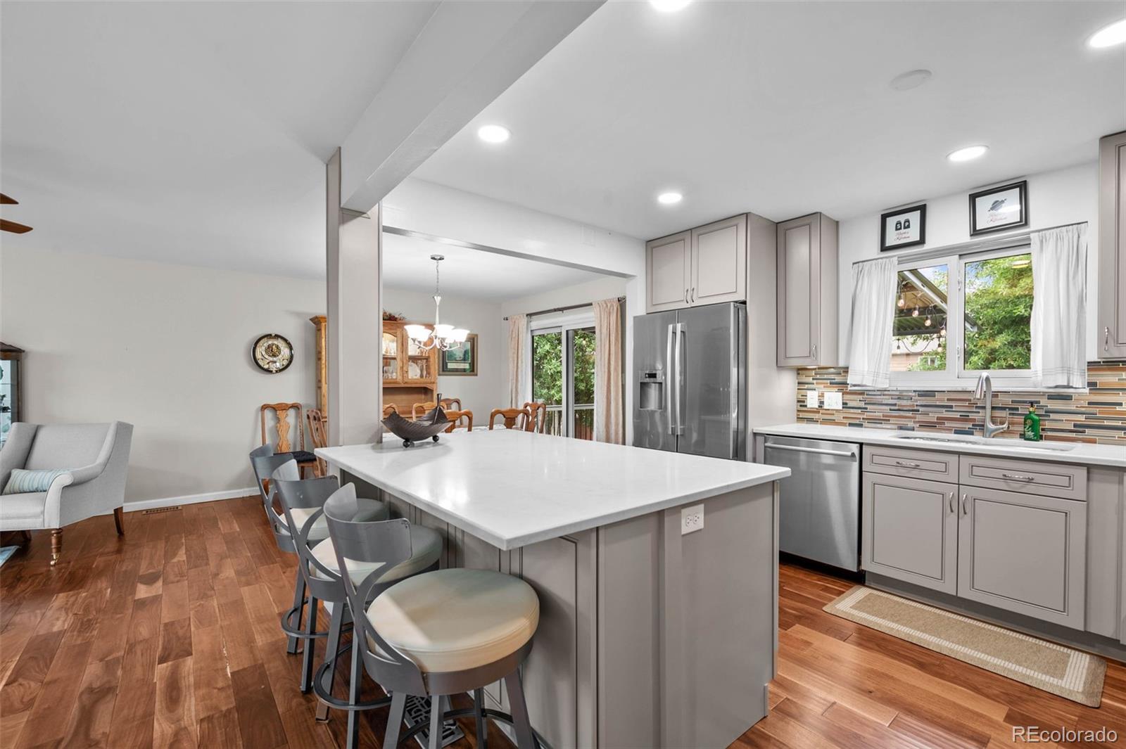 MLS Image #4 for 5049  uvalda street,denver, Colorado