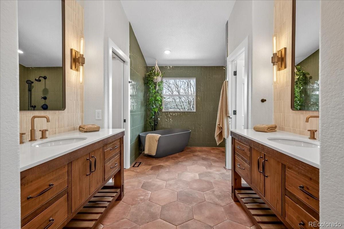 MLS Image #6 for 6080  russell lane,arvada, Colorado