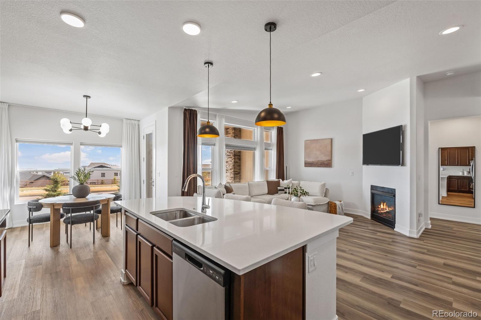 MLS Image #13 for 6341  deco drive,colorado springs, Colorado