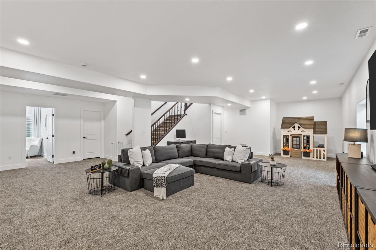 MLS Image #29 for 6341  deco drive,colorado springs, Colorado