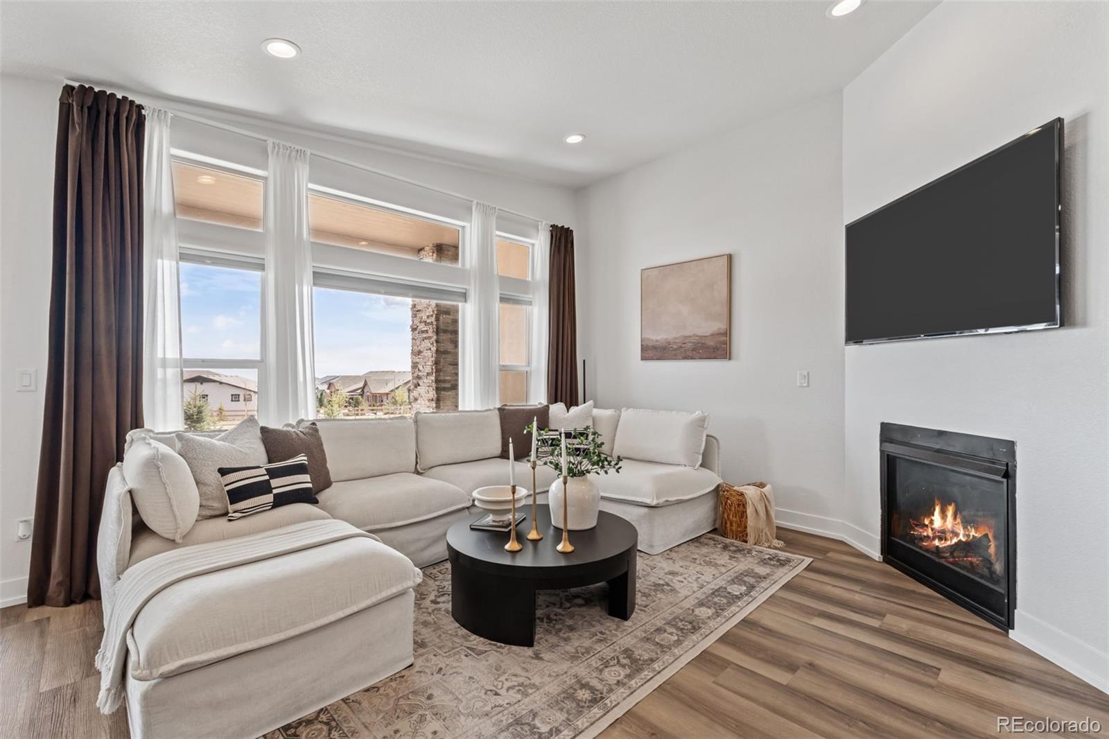 MLS Image #6 for 6341  deco drive,colorado springs, Colorado