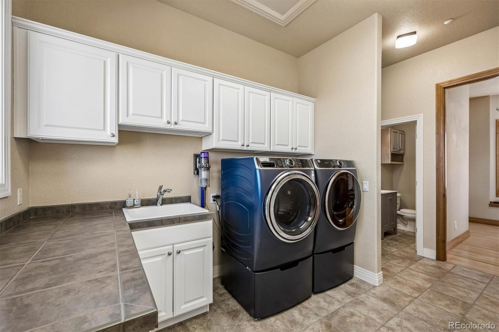 MLS Image #42 for 3959  serenade road,castle rock, Colorado