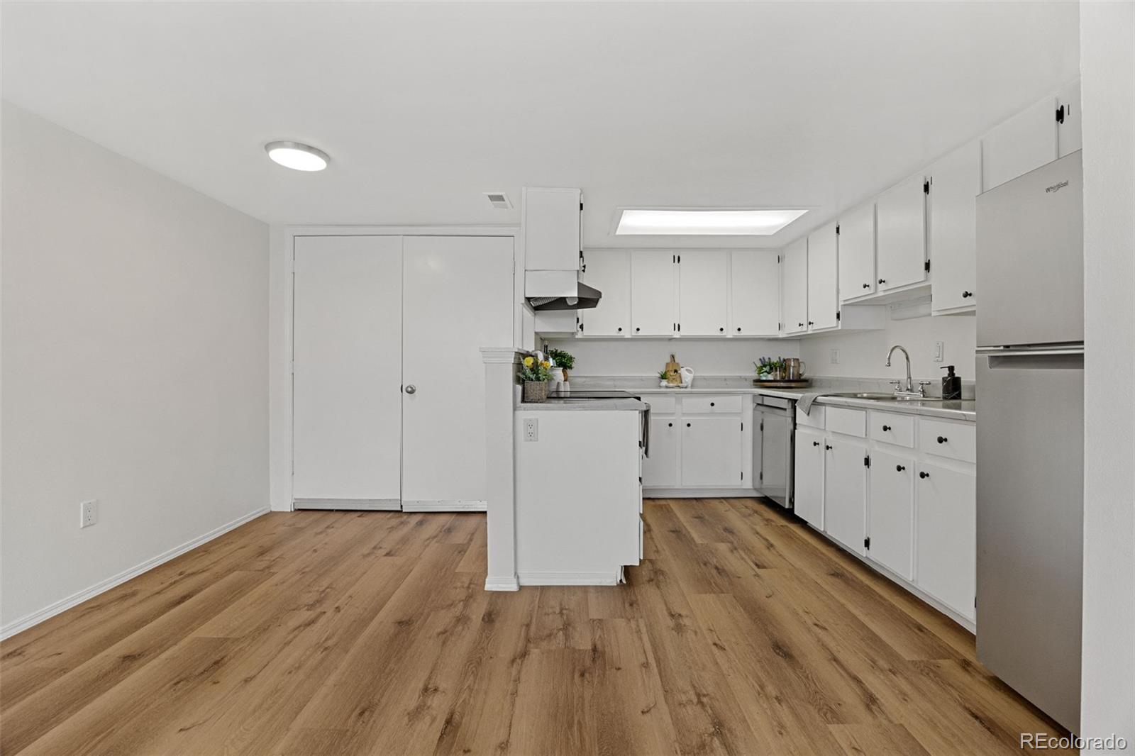 MLS Image #10 for 17094 e tennessee drive 213,aurora, Colorado