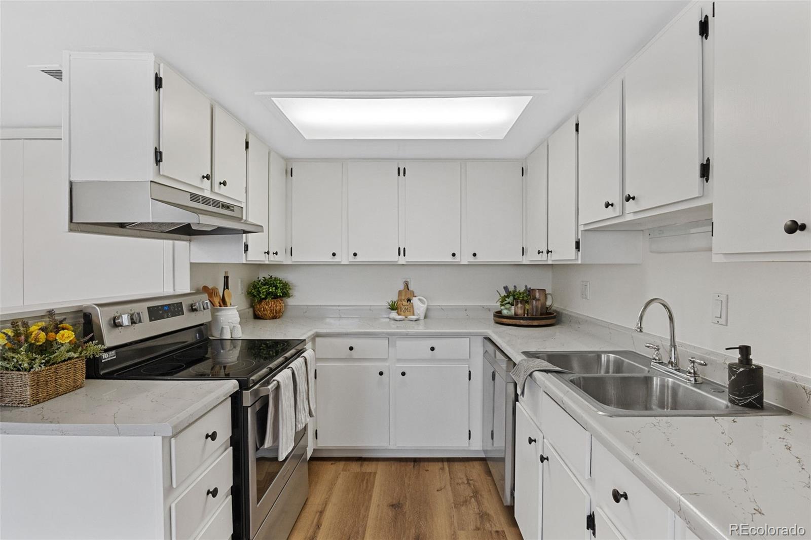 MLS Image #14 for 17094 e tennessee drive 213,aurora, Colorado