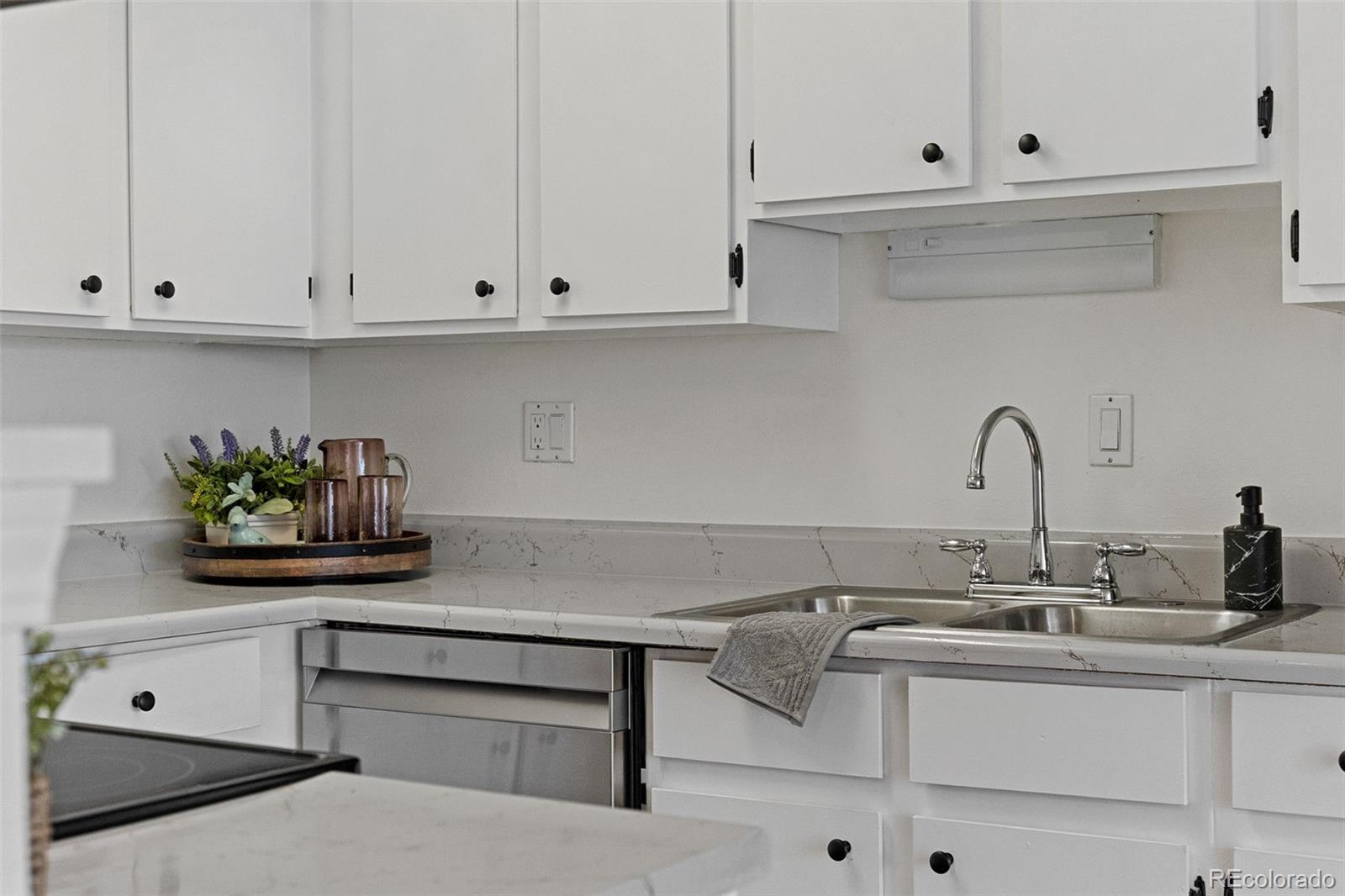 MLS Image #16 for 17094 e tennessee drive 213,aurora, Colorado