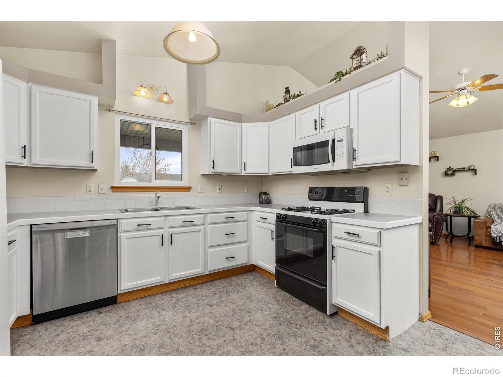 MLS Image #7 for 414  14th street,windsor, Colorado