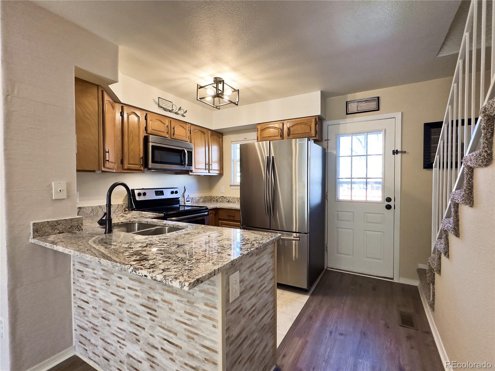 MLS Image #4 for 15475 e louisiana avenue,aurora, Colorado