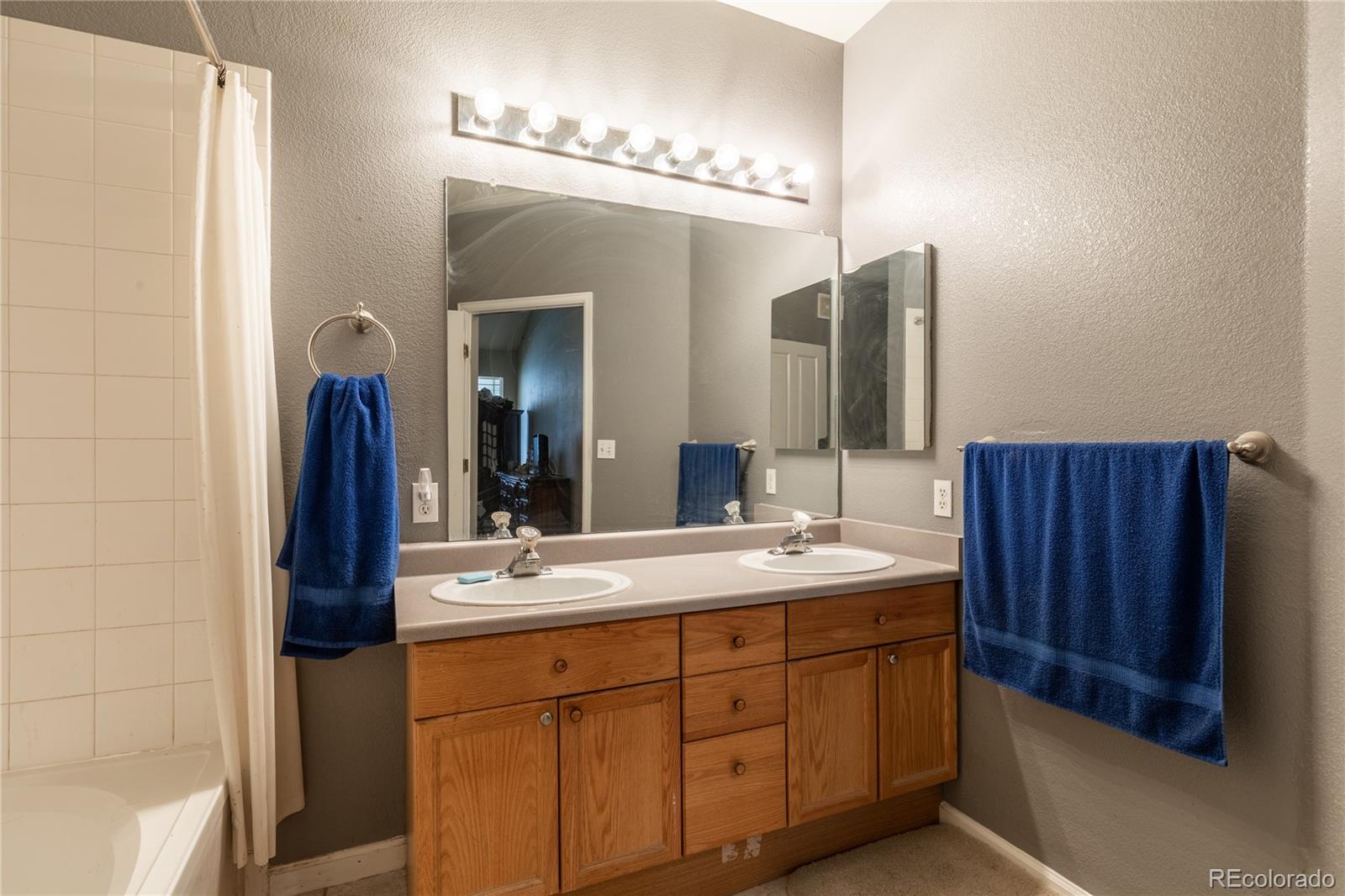 MLS Image #12 for 8338 s independence circle,littleton, Colorado