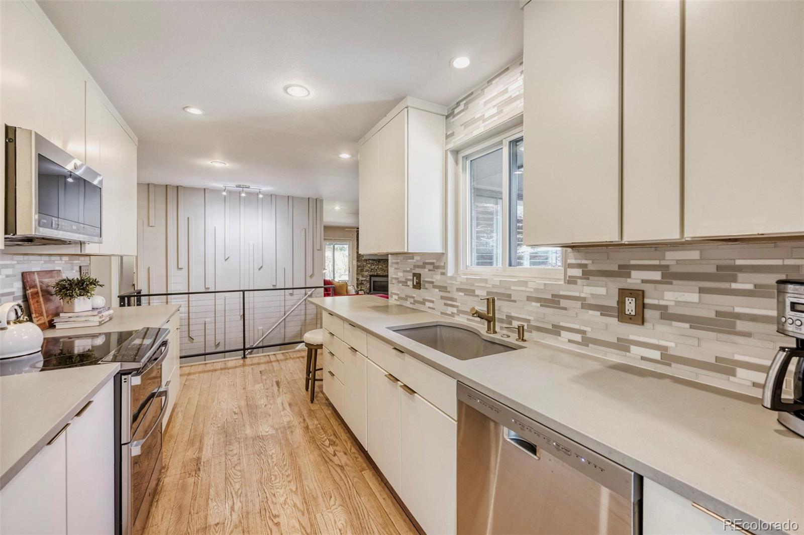 MLS Image #12 for 2505  willow lane,lakewood, Colorado