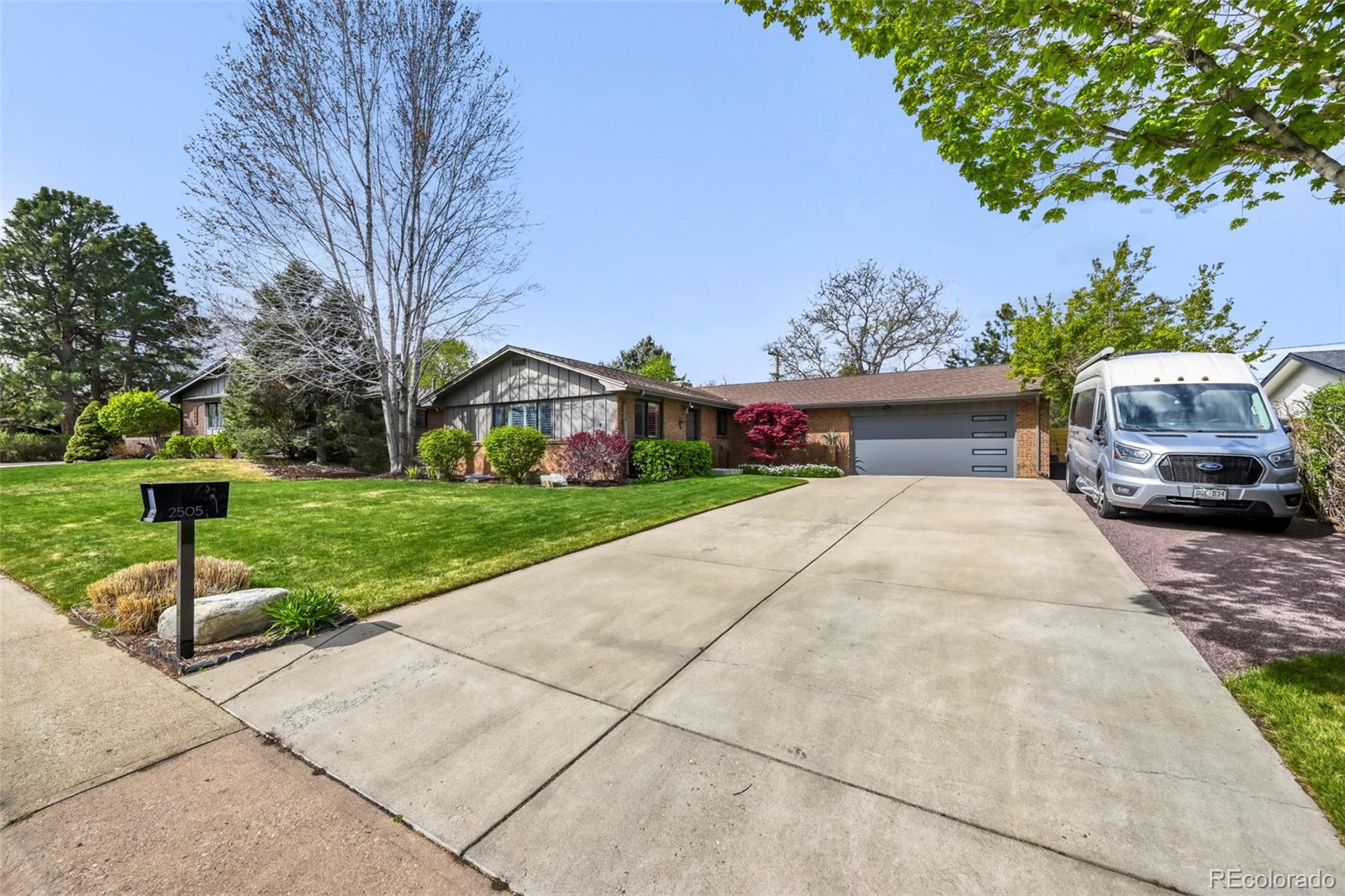 MLS Image #2 for 2505  willow lane,lakewood, Colorado