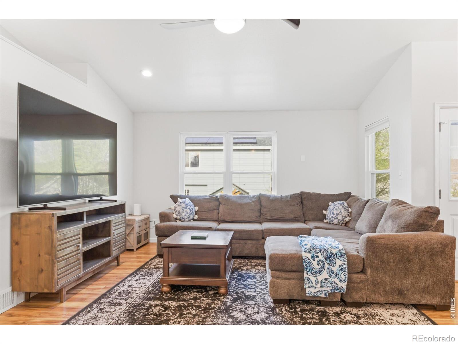 MLS Image #4 for 107 n 49th ave pl,greeley, Colorado