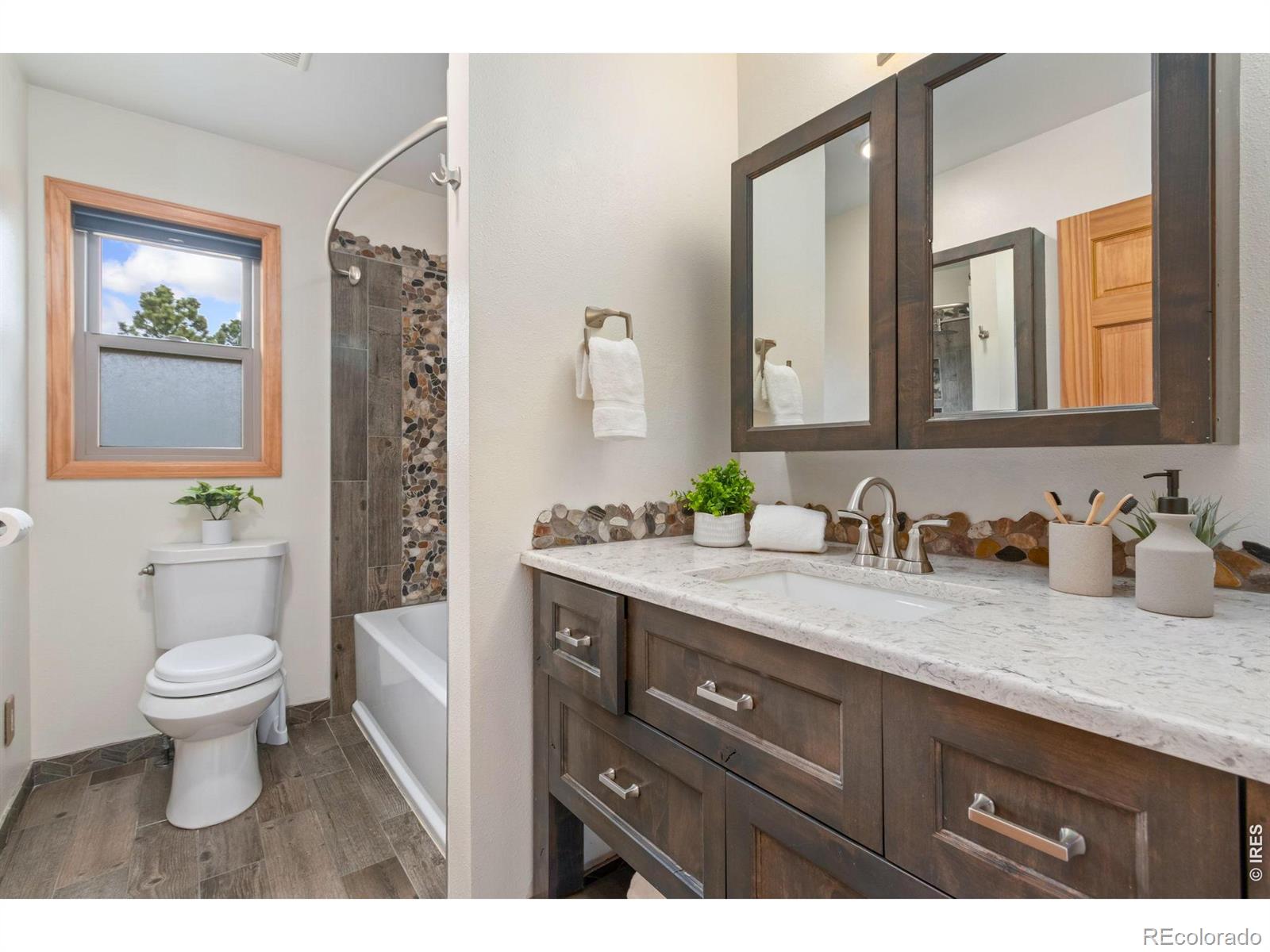 MLS Image #14 for 5416  continental drive,fort collins, Colorado