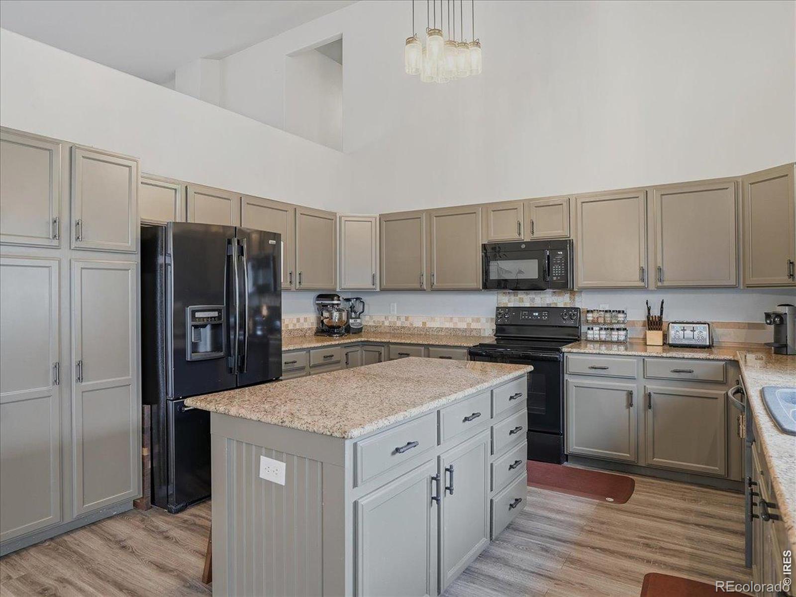 MLS Image #5 for 3325  crazy horse drive,wellington, Colorado
