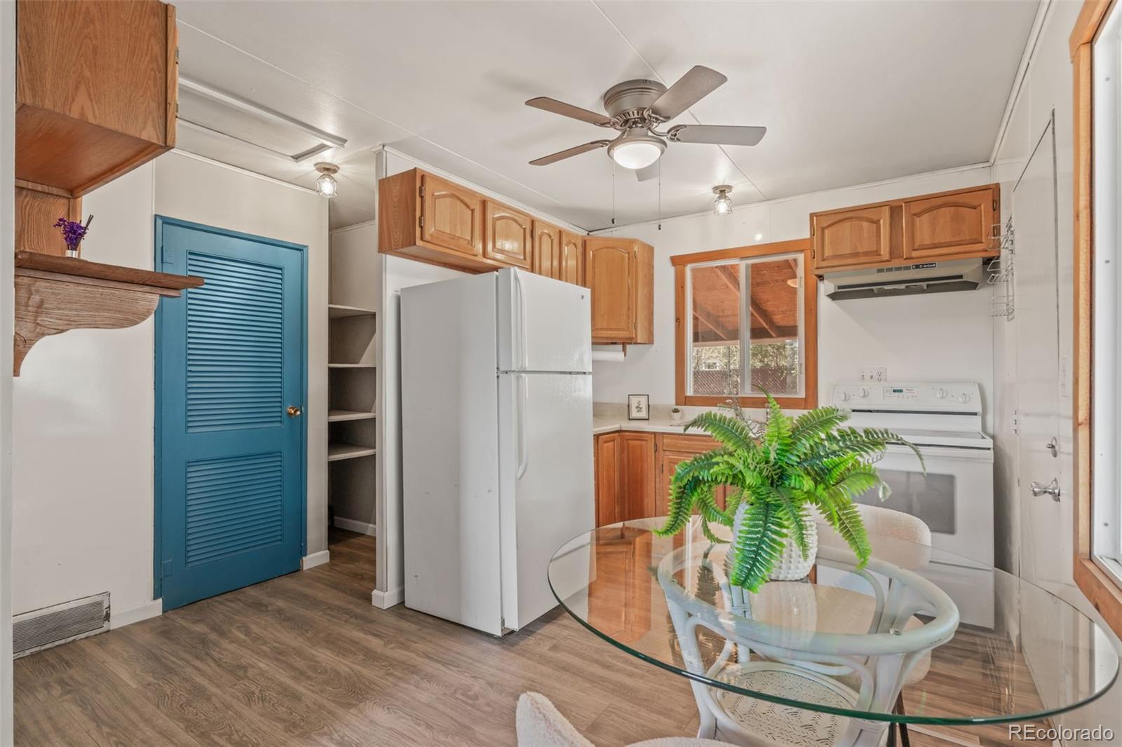 MLS Image #10 for 409  burlington avenue,colorado springs, Colorado