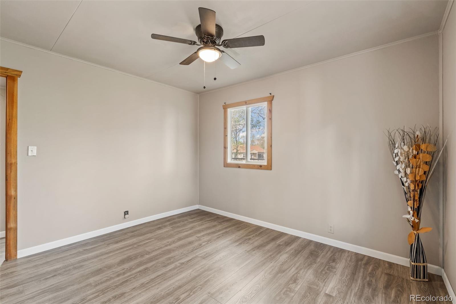 MLS Image #18 for 409  burlington avenue,colorado springs, Colorado