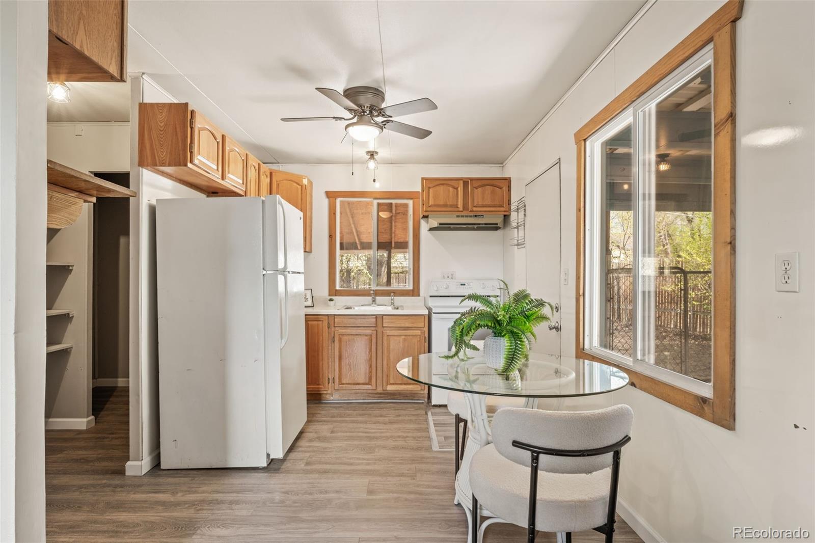 MLS Image #9 for 409  burlington avenue,colorado springs, Colorado