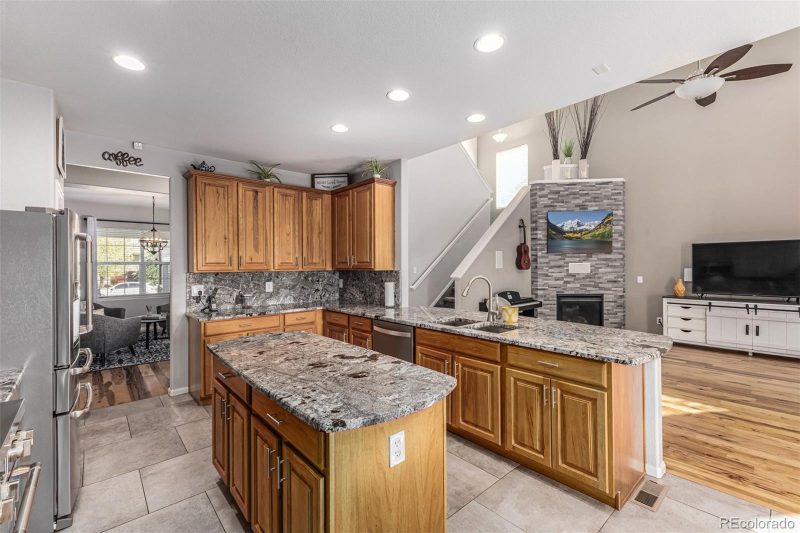 MLS Image #17 for 15085  fillmore way,thornton, Colorado
