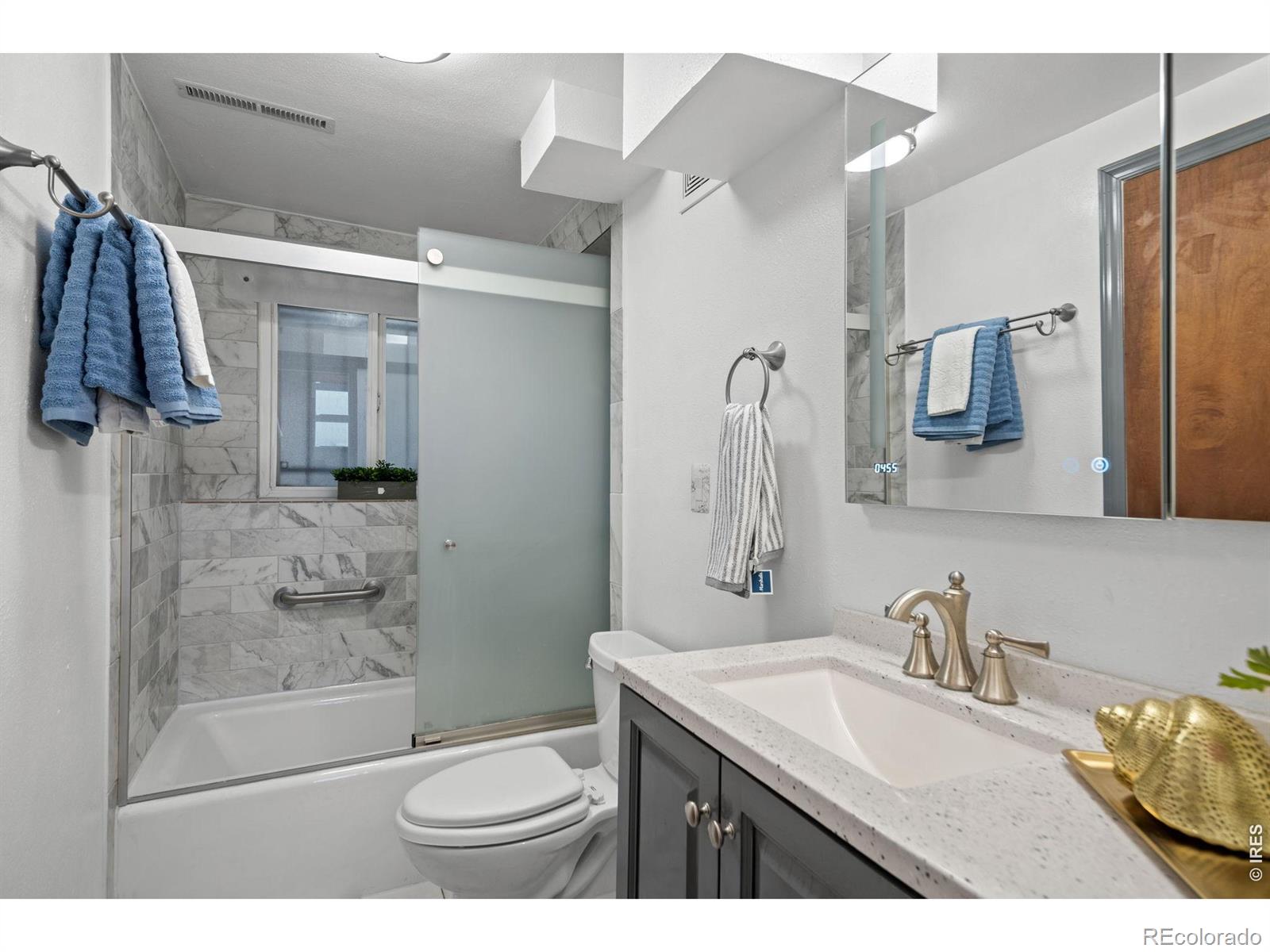 MLS Image #12 for 803  nucla street,aurora, Colorado