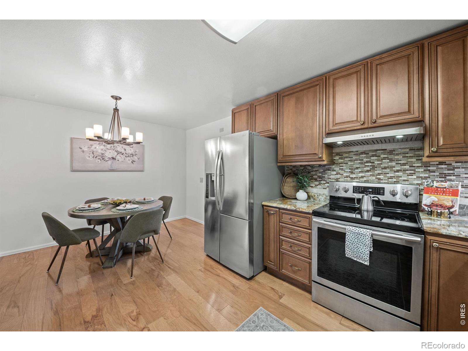 MLS Image #7 for 803  nucla street,aurora, Colorado