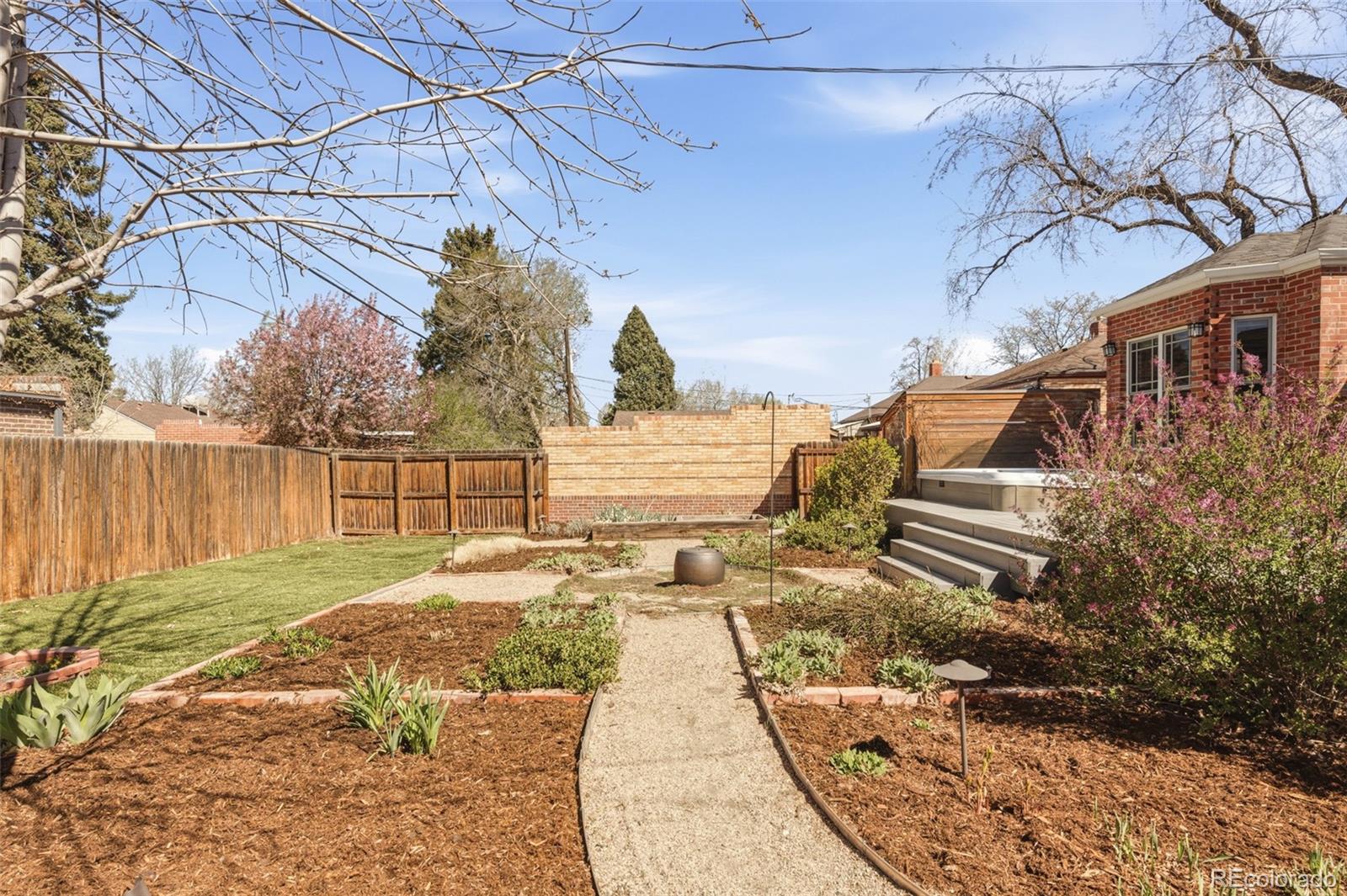 MLS Image #26 for 2547  krameria street,denver, Colorado