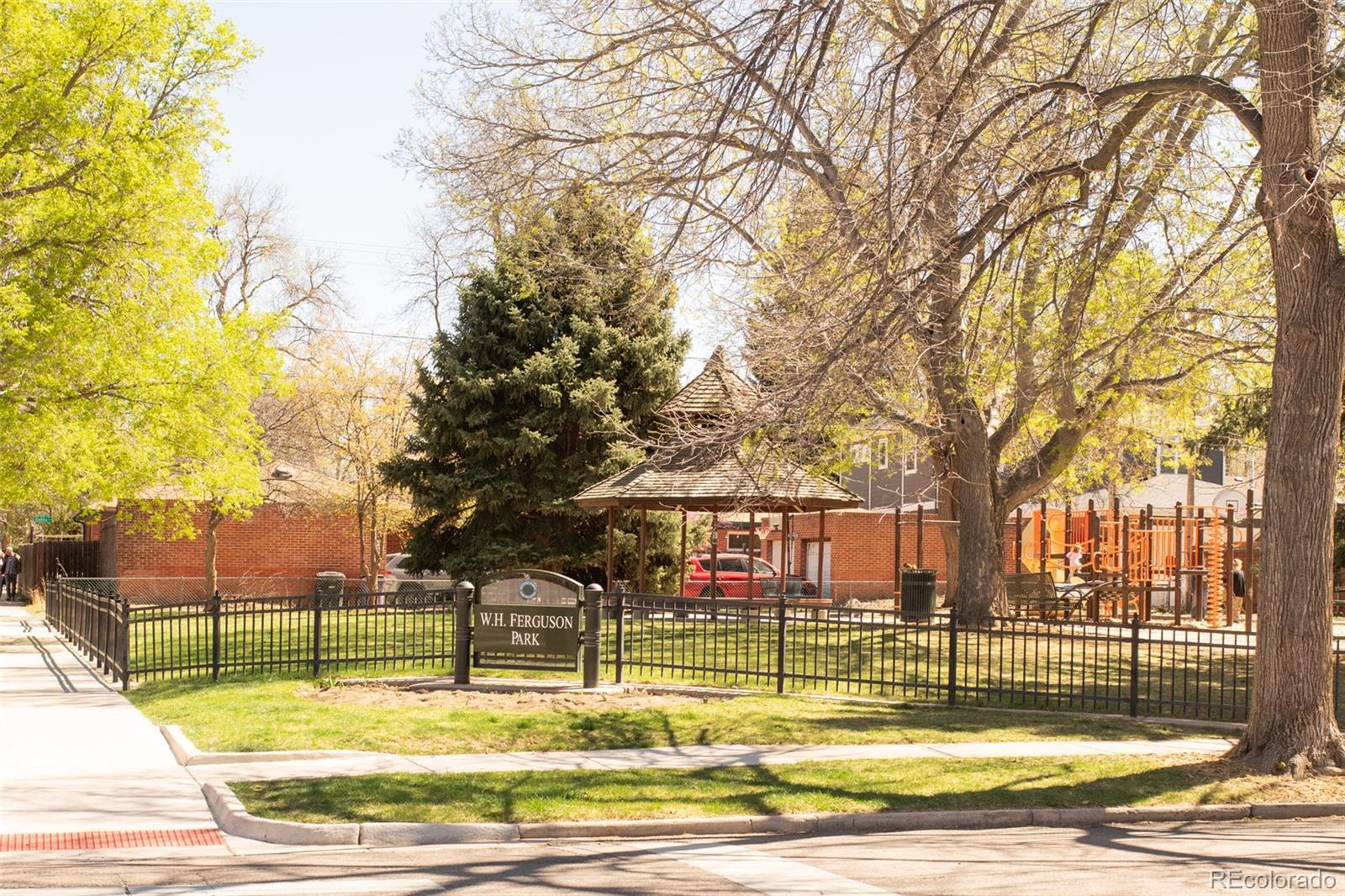 MLS Image #42 for 2547  krameria street,denver, Colorado