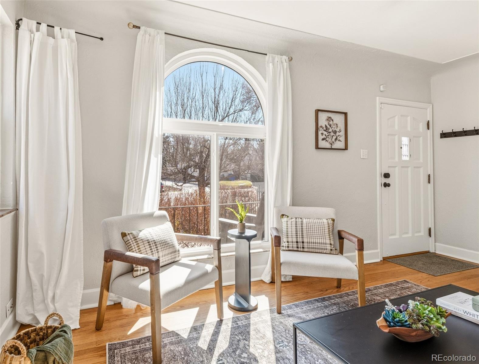 MLS Image #6 for 2547  krameria street,denver, Colorado