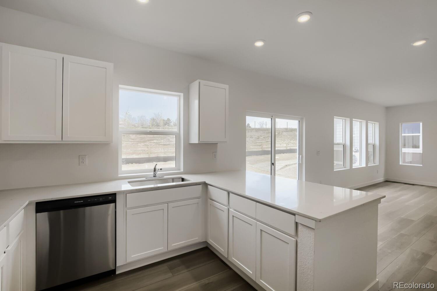 MLS Image #5 for 1774  drumming drive,windsor, Colorado