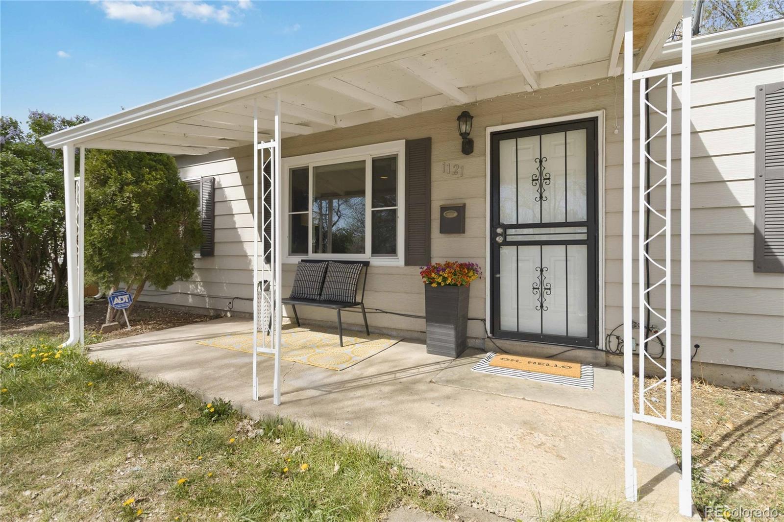 MLS Image #1 for 1121  beeler street,aurora, Colorado