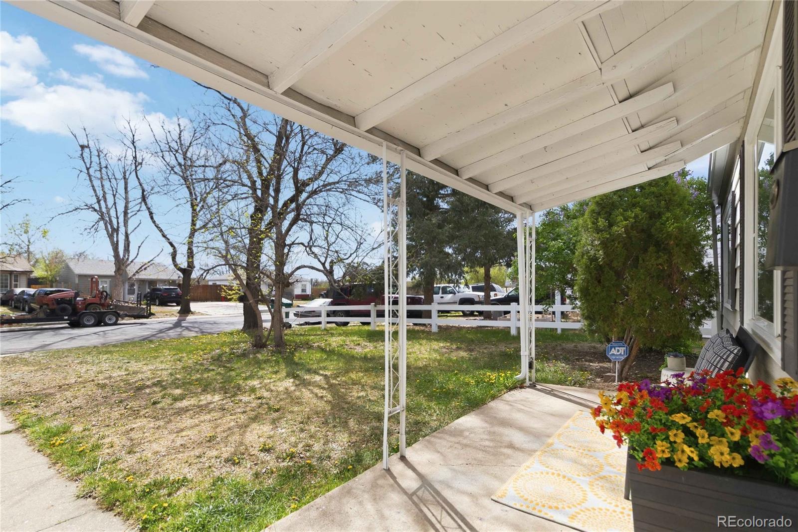 MLS Image #2 for 1121  beeler street,aurora, Colorado