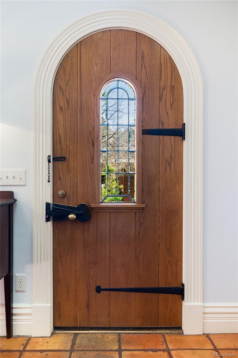 MLS Image #11 for 675 n marion street,denver, Colorado
