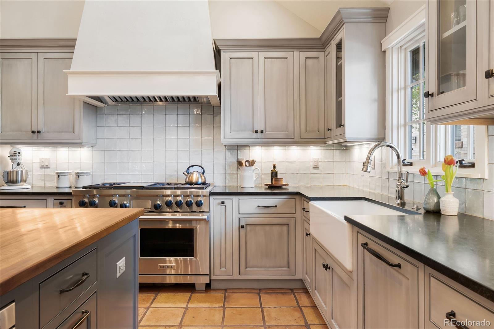 MLS Image #27 for 675 n marion street,denver, Colorado