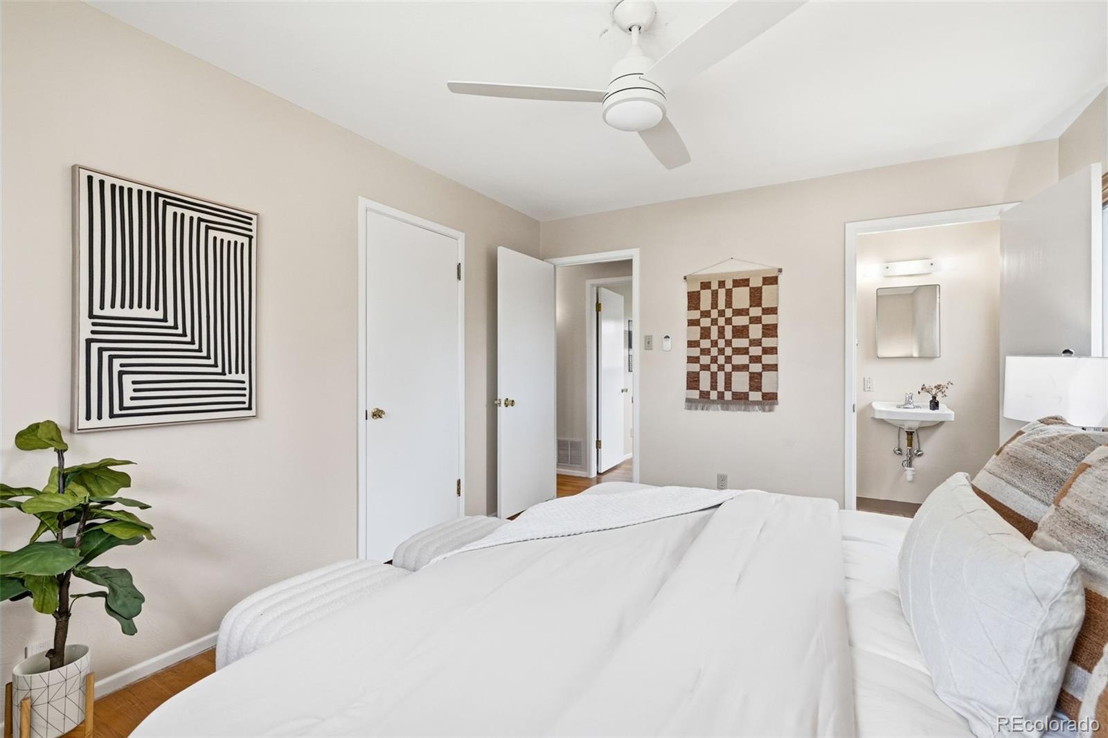 MLS Image #12 for 3240 s lowell boulevard,denver, Colorado